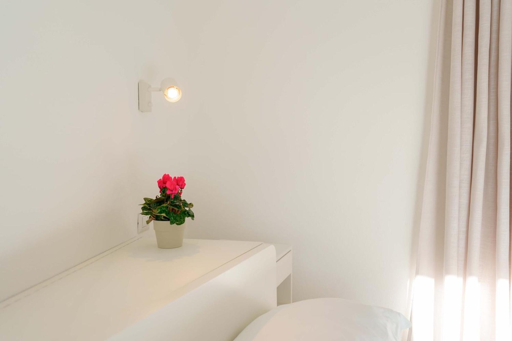 Guest House Deidda - Ts Rooms B&B San Sperate 외부 사진