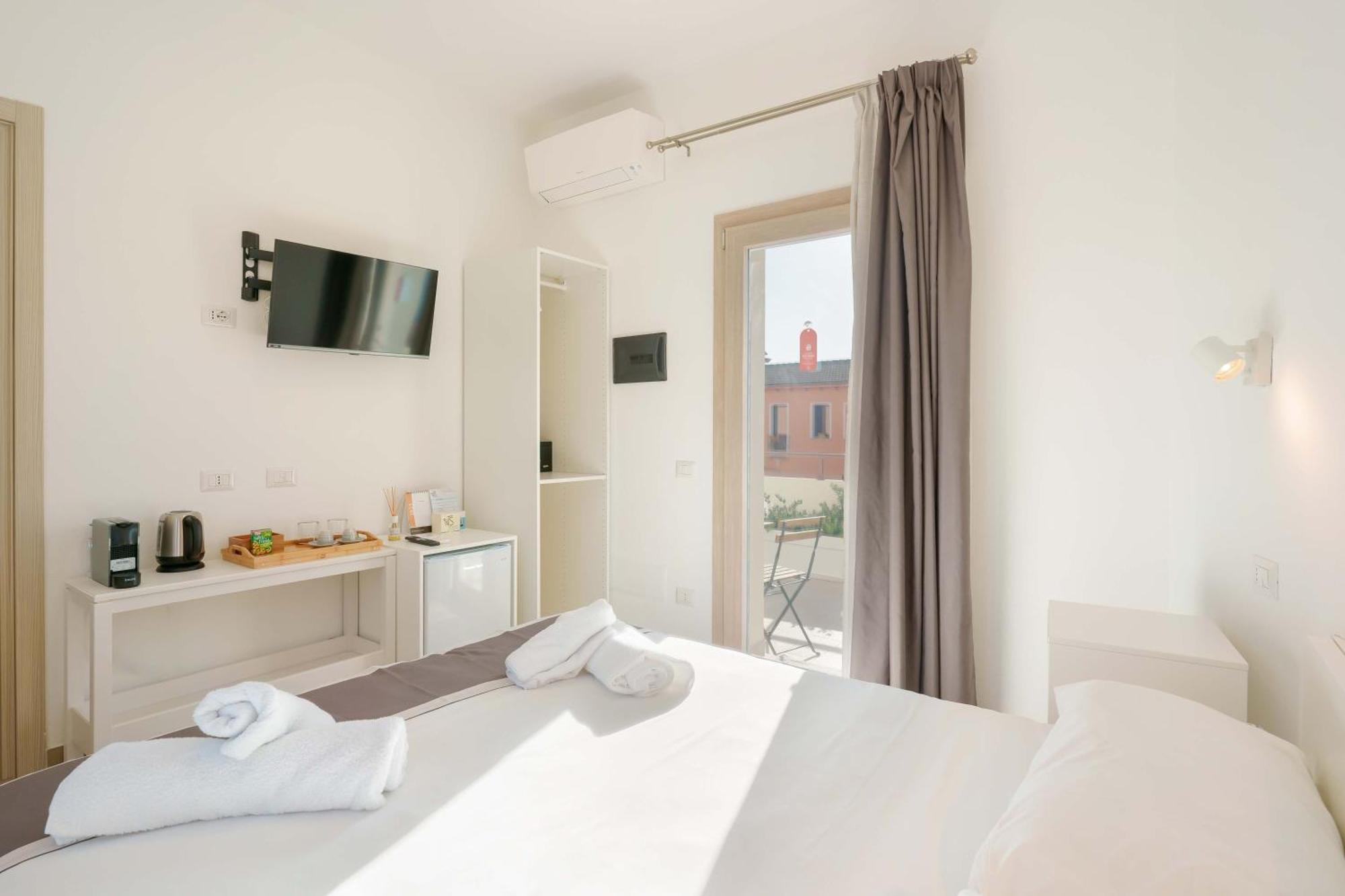 Guest House Deidda - Ts Rooms B&B San Sperate 외부 사진