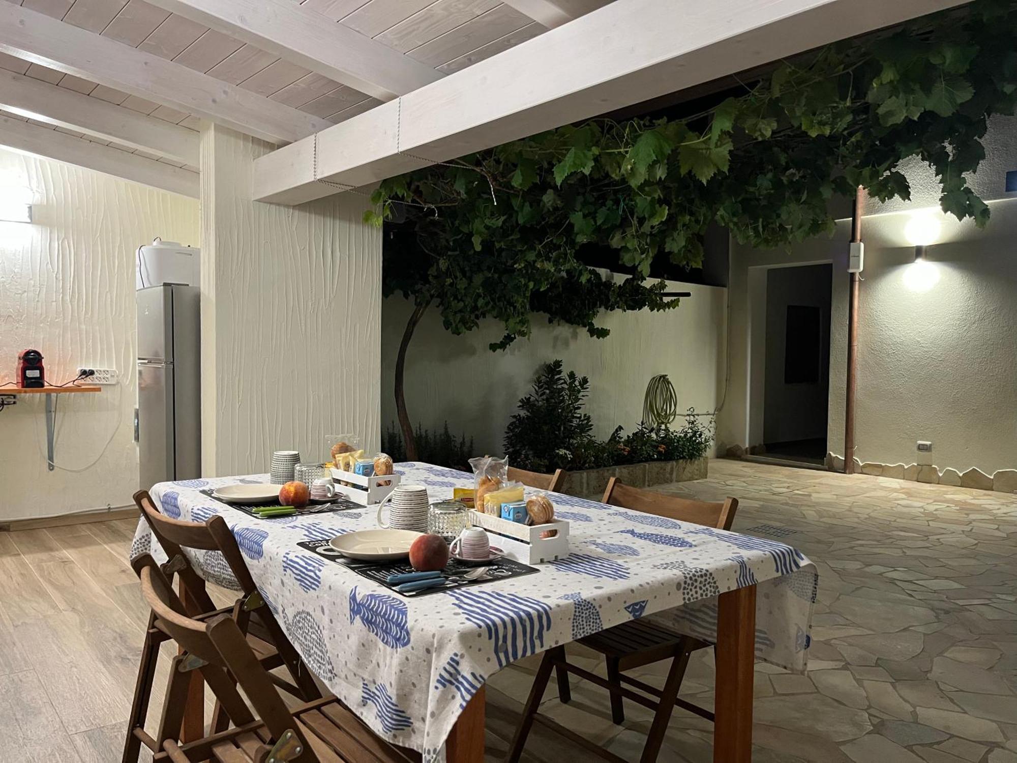 Guest House Deidda - Ts Rooms B&B San Sperate 외부 사진